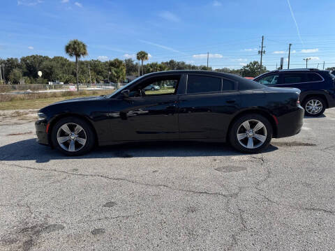 2015 Dodge Charger SXT