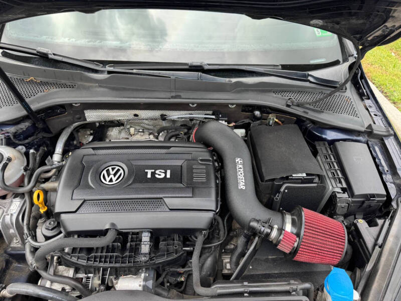 2017 Volkswagen Golf GTI SE
