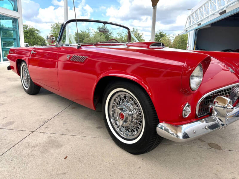 1955 Ford Thunderbird