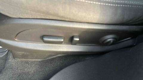 2016 GMC Acadia SLE-2