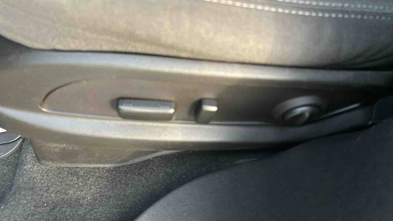 2016 GMC Acadia SLE-2