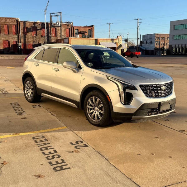 2020 Cadillac XT4 Premium Luxury