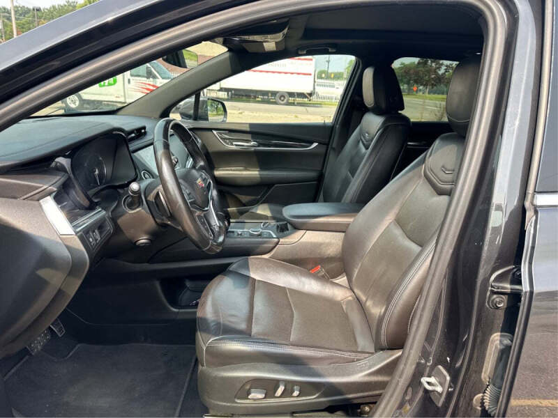 2020 Cadillac XT5 Premium Luxury