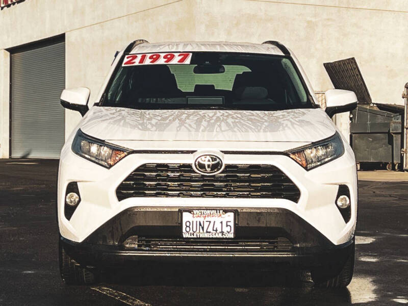 2020 Toyota RAV4 XLE