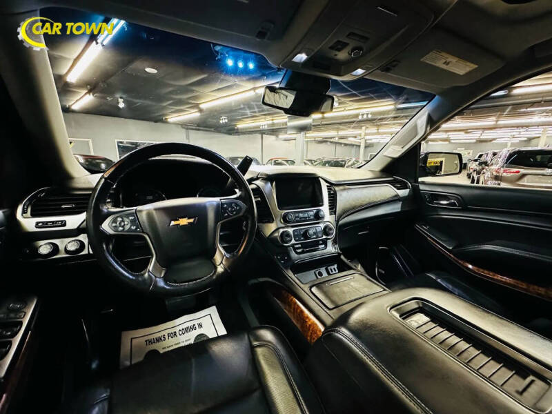 2016 Chevrolet Suburban LTZ