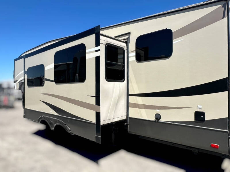 2017 Keystone RV COUGAR 284RDBWE