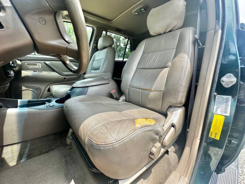 2001 Toyota Sequoia SR5