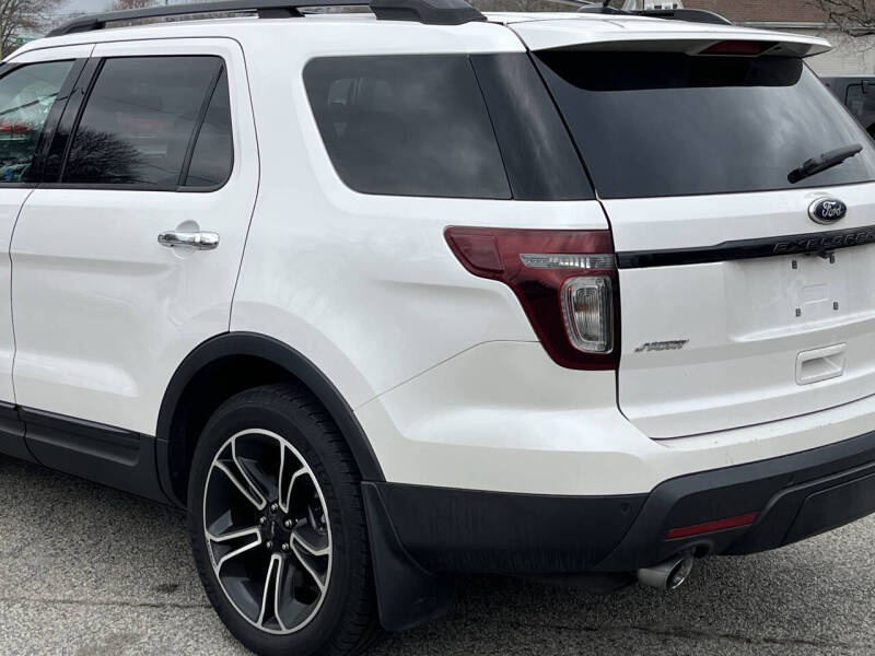 2014 Ford Explorer Sport
