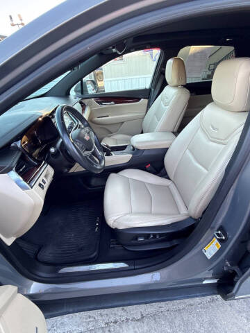 2018 Cadillac XT5 Luxury