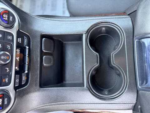 2017 GMC Yukon SLE