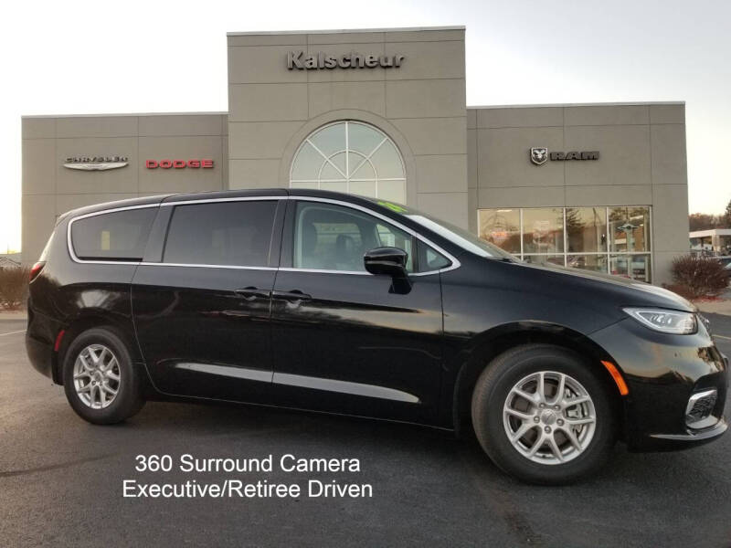 2024 Chrysler Pacifica Touring L