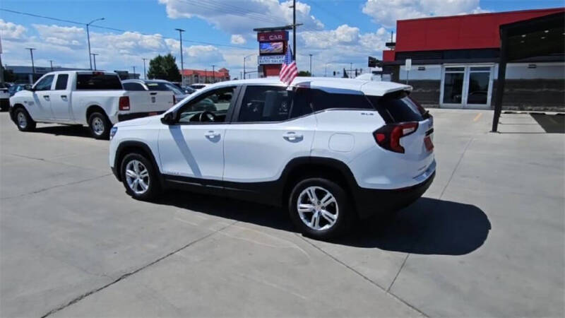 2024 GMC Terrain SLE