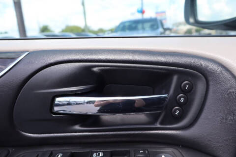 2012 Chrysler Town and Country Limited