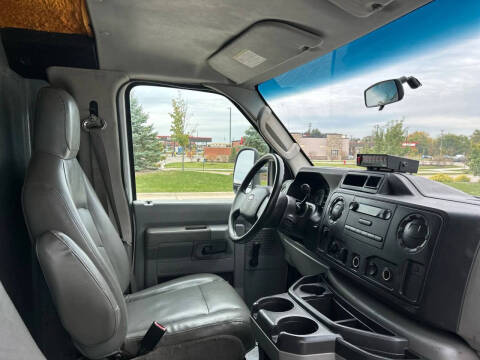 2009 Ford E-Series E-350 SD