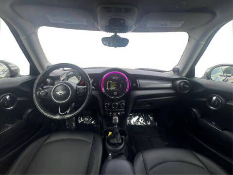 2017 MINI Hardtop 2 Door Cooper