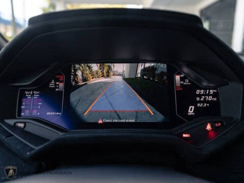 2024 Lamborghini Huracan STO