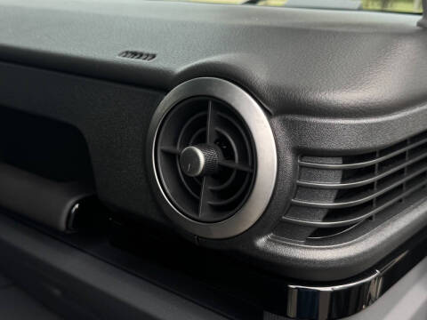 2024 Ineos Grenadier Trialmaster