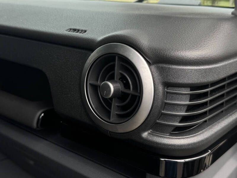 2024 Ineos Grenadier Trialmaster