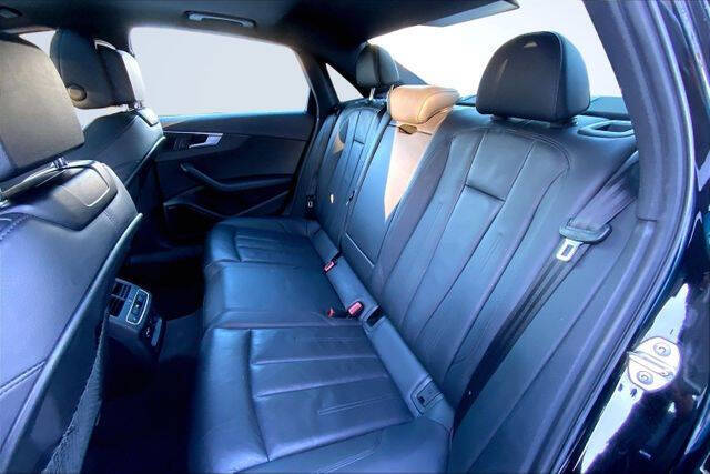 2019 Audi A4 quattro Premium Plus 45 TFSI