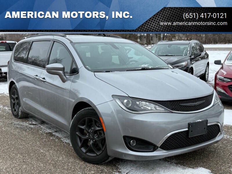 2018 Chrysler Pacifica Touring L's photo