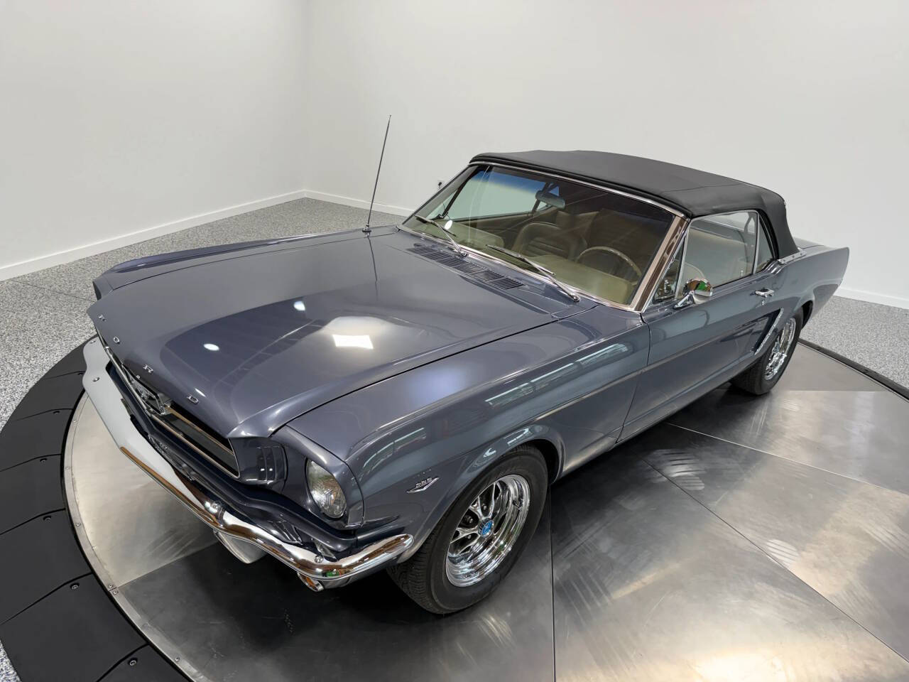 1965 Ford Mustang 9