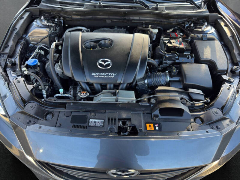 2015 Mazda MAZDA3 i Grand Touring