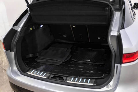 2018 Jaguar F-PACE S