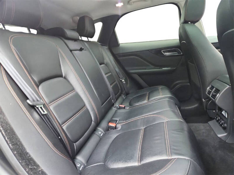 2018 Jaguar F-PACE 25t Prestige