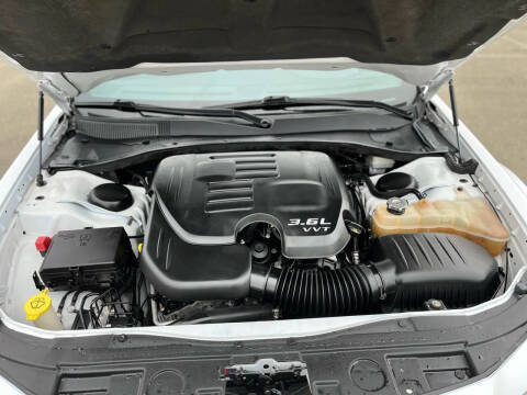 2012 Chrysler 300 Limited