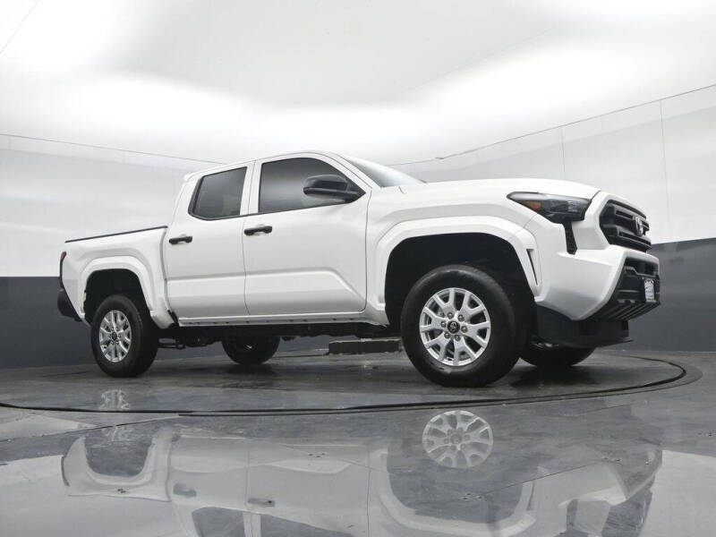 2025 Toyota Tacoma SR