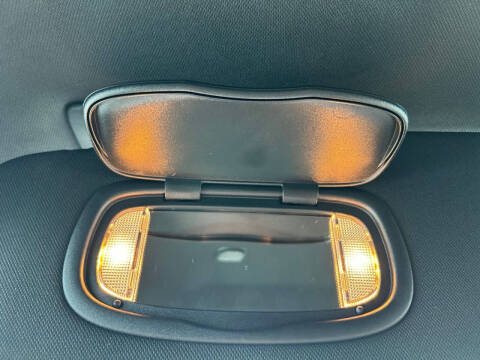 2027 Chrysler Pacifica LX