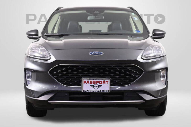 2020 Ford Escape Titanium