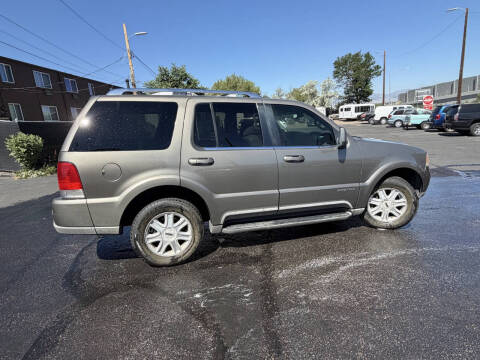 2004 Lincoln Aviator Luxury