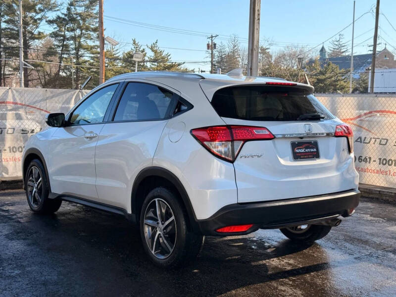 2022 Honda HR-V EX