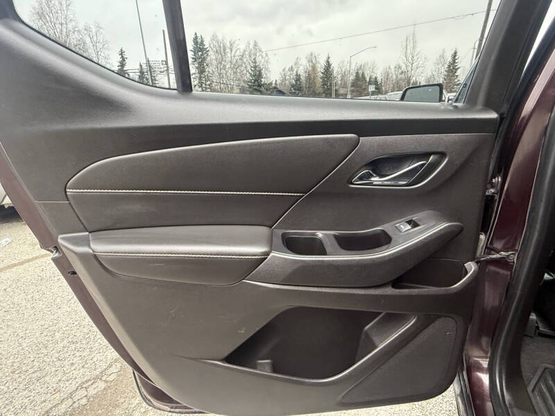 2018 Chevrolet Traverse LT Leather