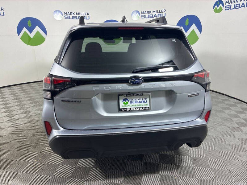 2025 Subaru Forester Premium Hybrid