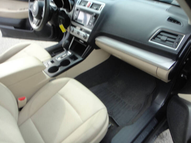 2019 Subaru Outback 2.5i