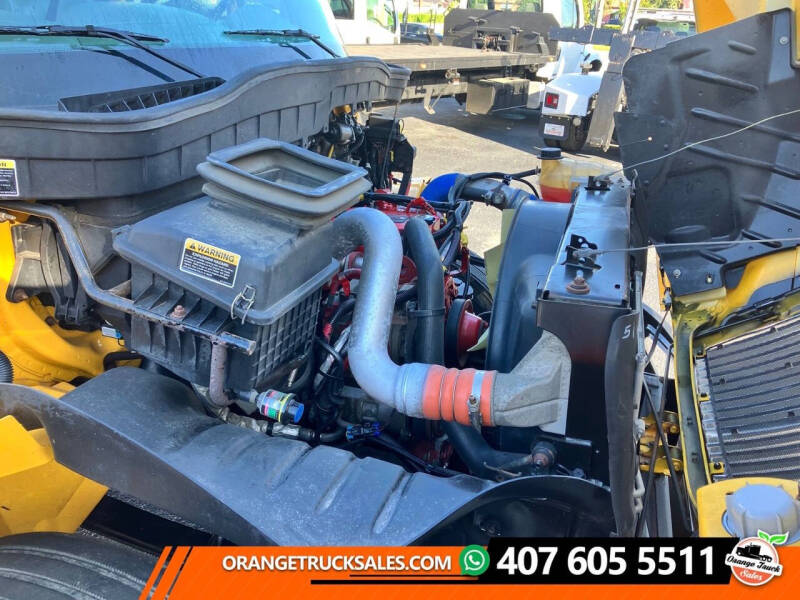 2019 International DuraStar 4300