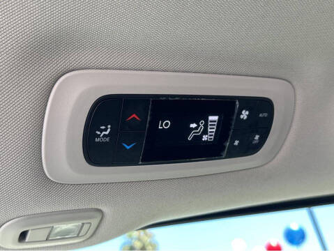 2022 Chrysler Pacifica Hybrid Limited