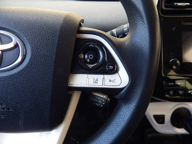 2017 Toyota Prius One
