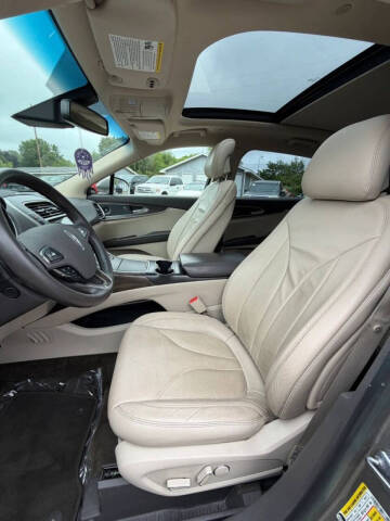 2017 Lincoln MKX Select