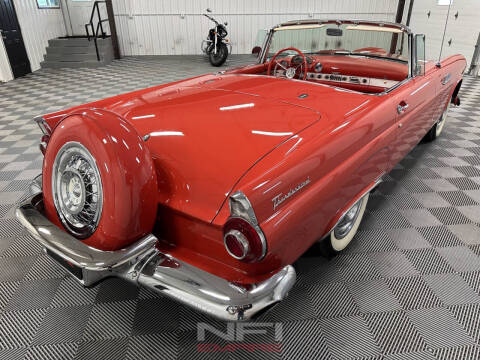 1956 Ford Thunderbird