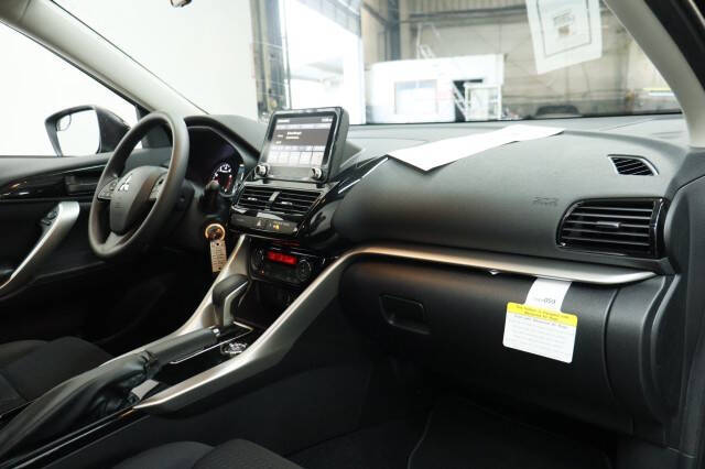 2026 Mitsubishi Eclipse Cross ES