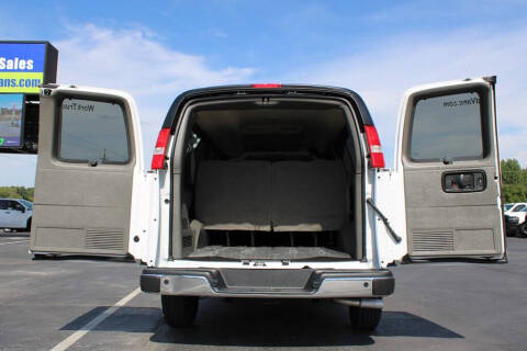 2024 Chevrolet Express LT 3500