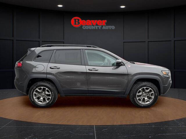 2022 Jeep Cherokee Trailhawk