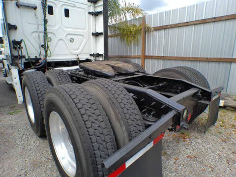 2016 Freightliner Cascadia