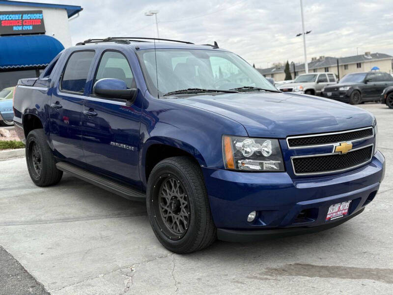 2013 Chevrolet Avalanche LT Black Diamond