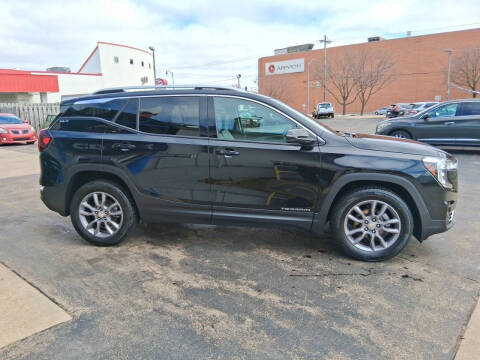 2024 GMC Terrain SLT