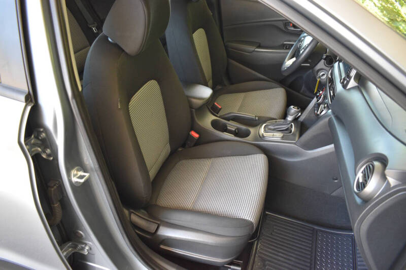 2021 Hyundai Kona SE