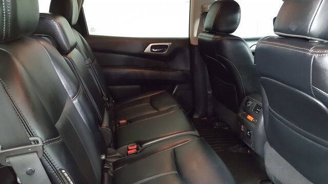 2018 Nissan Pathfinder SL